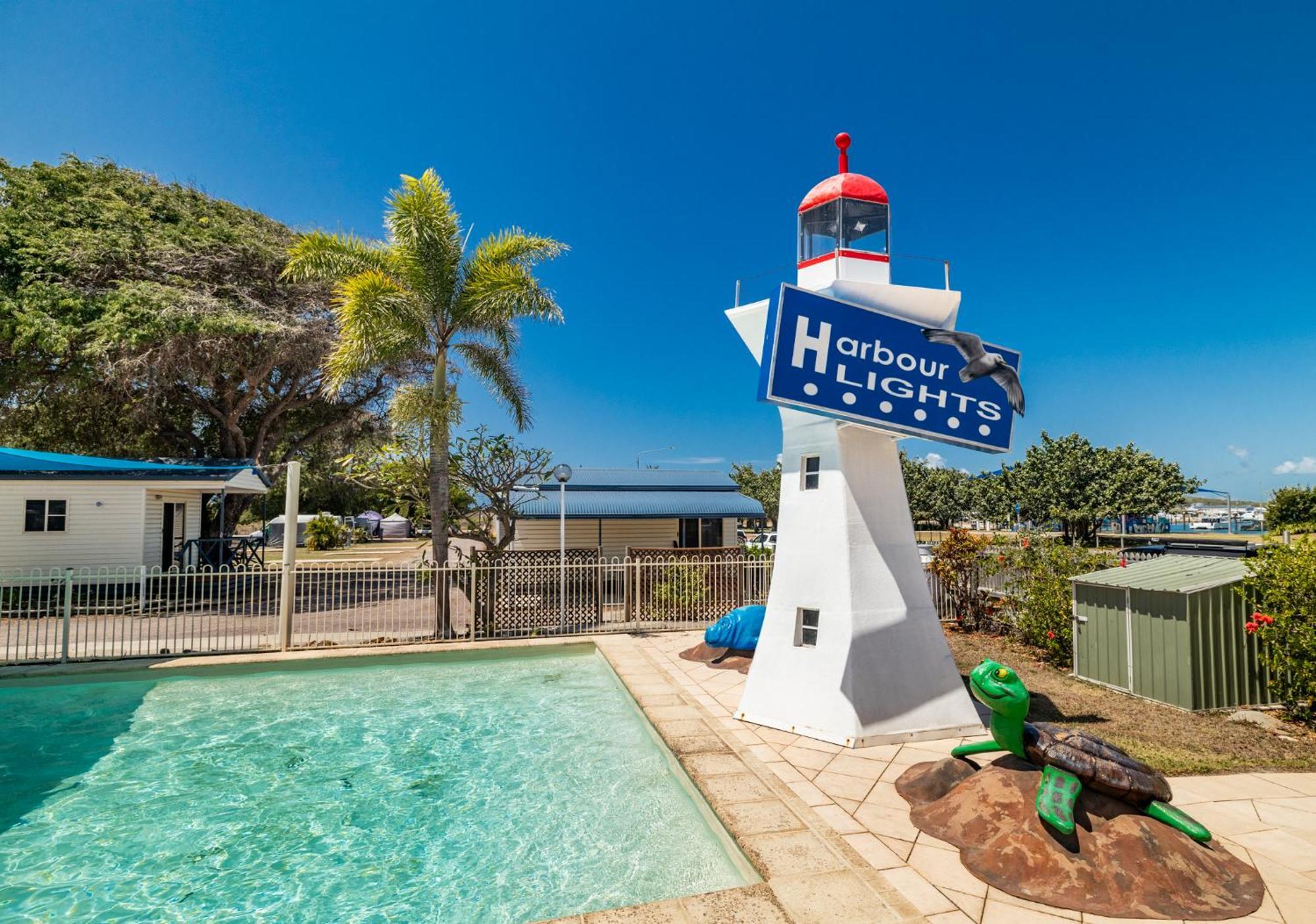 Hotel Harbour Lights Tourist Park à Bowen Extérieur photo